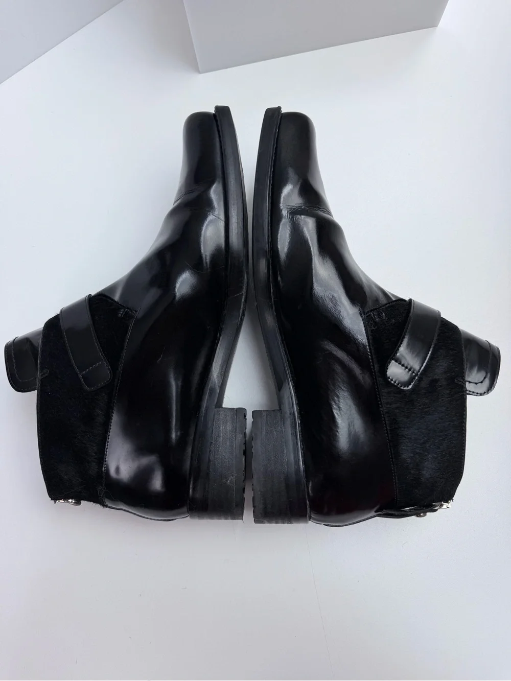 Stuart Weitzman Size 9 Negev Jet Mirror Booties Zip Back